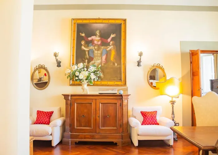 Brunelleschi Imperial House *